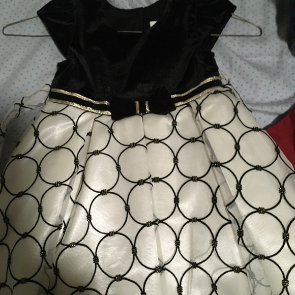 Toddler occasion dress - Picture 1 of 3